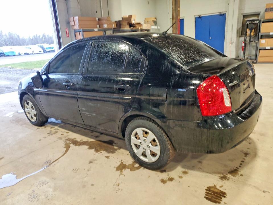 2010 Hyundai Accent მანქანა იყიდება აუქციონზე, vin: KMHCN4BC3AU517215, აუქციონის ნომერი: 47796926