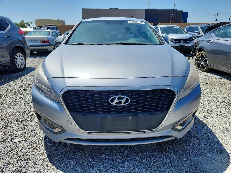 Продаж на аукціоні авто 2016 Hyundai Sonata Hybrid, vin: KMHE24L15GA014214, номер лоту: 51312716