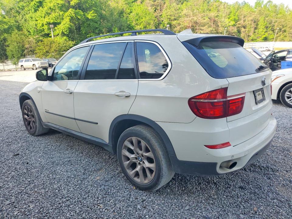 49636446 :رقم المزاد ، 5UXZV4C58D0E10527 vin ، 2013 Bmw X5 مزاد بيع
