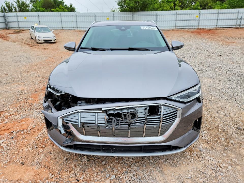 Aukcja sprzedaży 2021 Audi E-tron, vin: WA1AAAGE5MB024856, numer aukcji: 50439576