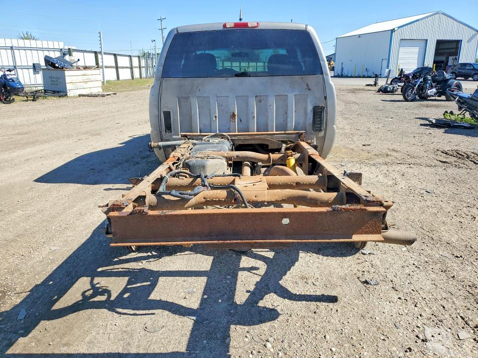 Продаж на аукціоні авто 2000 Chevrolet Silverado, vin: 1GCGK29U3YE235534, номер лоту: 48303476