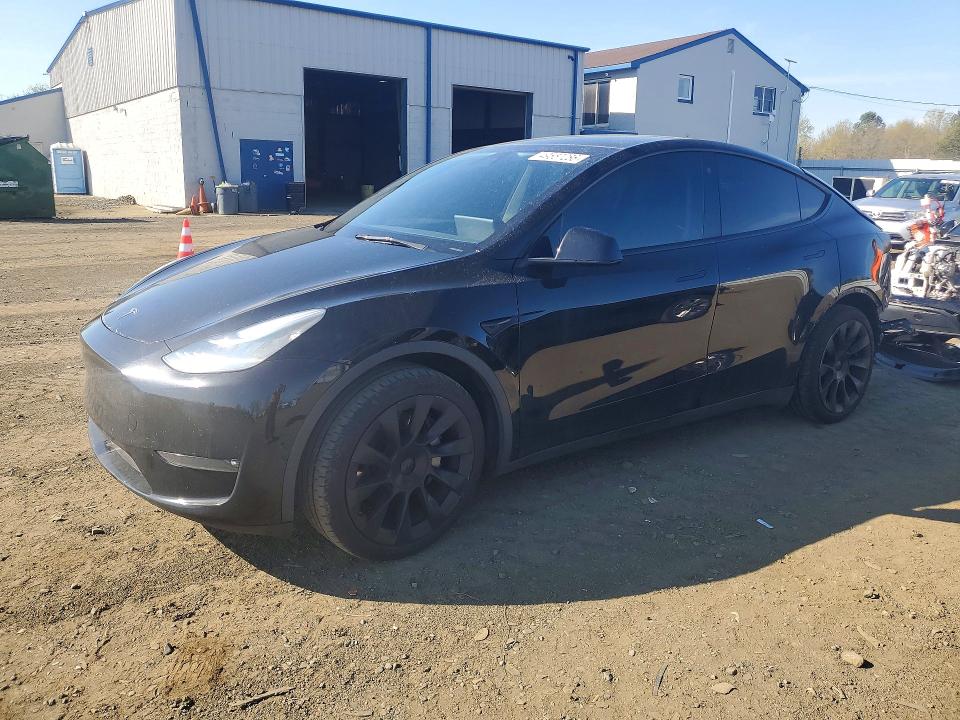 Auction sale of the 2021 Tesla Model Y, vin: 5YJYGDEE5MF219196, lot number: 49557286