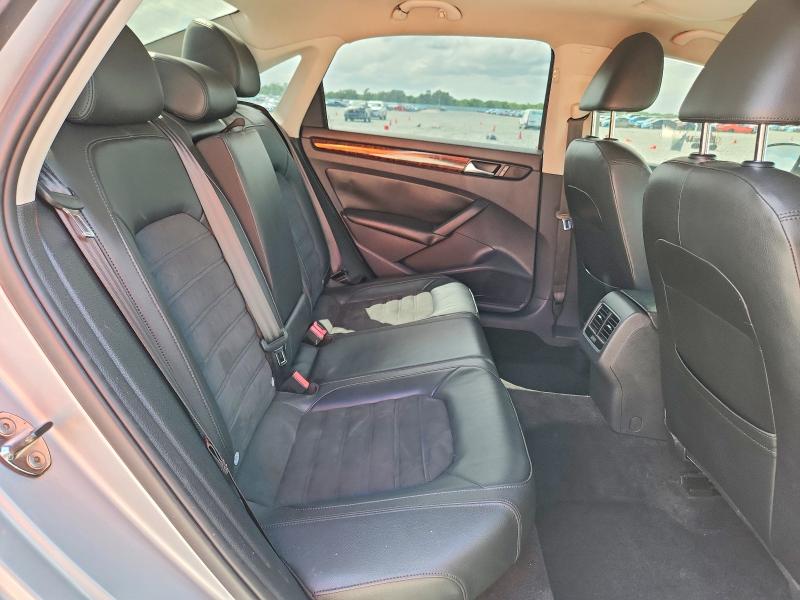 2013 Volkswagen Passat მანქანა იყიდება აუქციონზე, vin: 1VWCH7A39DC039713, აუქციონის ნომერი: 49219446