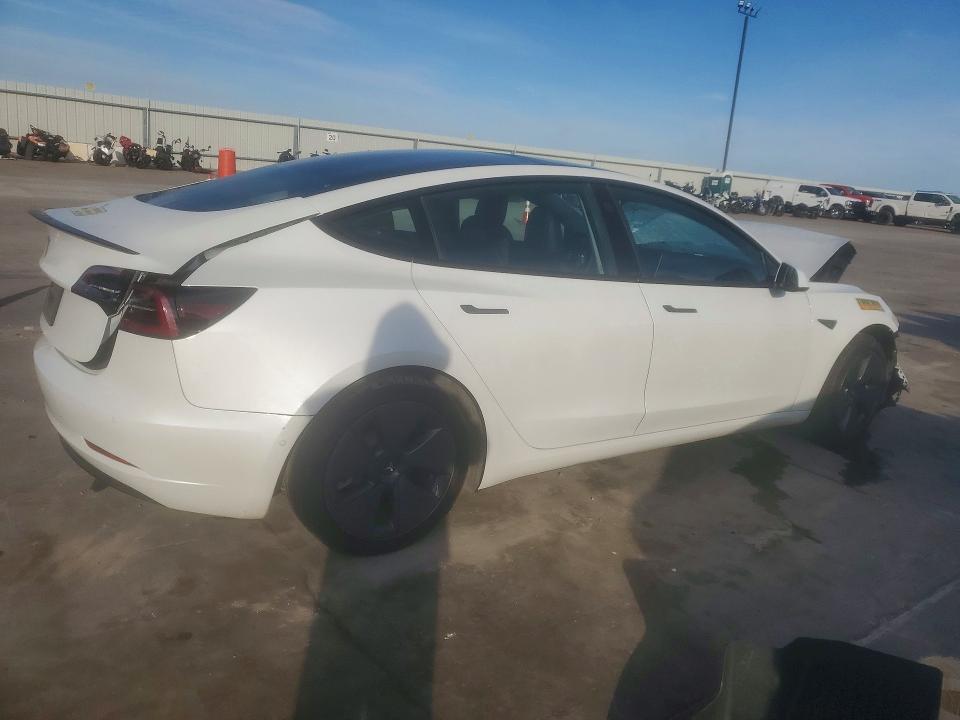 Продаж на аукціоні авто 2022 Tesla Model 3, vin: 5YJ3E1EA6NF230690, номер лоту: 48967426