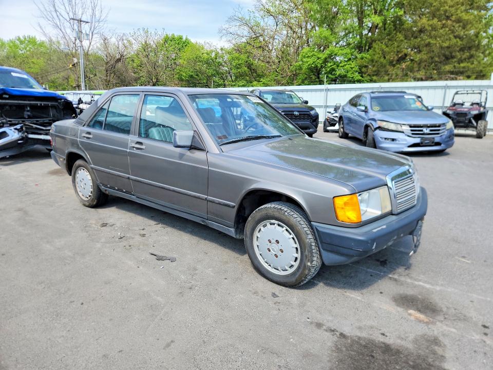 1985 Mercedes-benz 190 მანქანა იყიდება აუქციონზე, vin: WDBDA24C7FF065298, აუქციონის ნომერი: 51407986