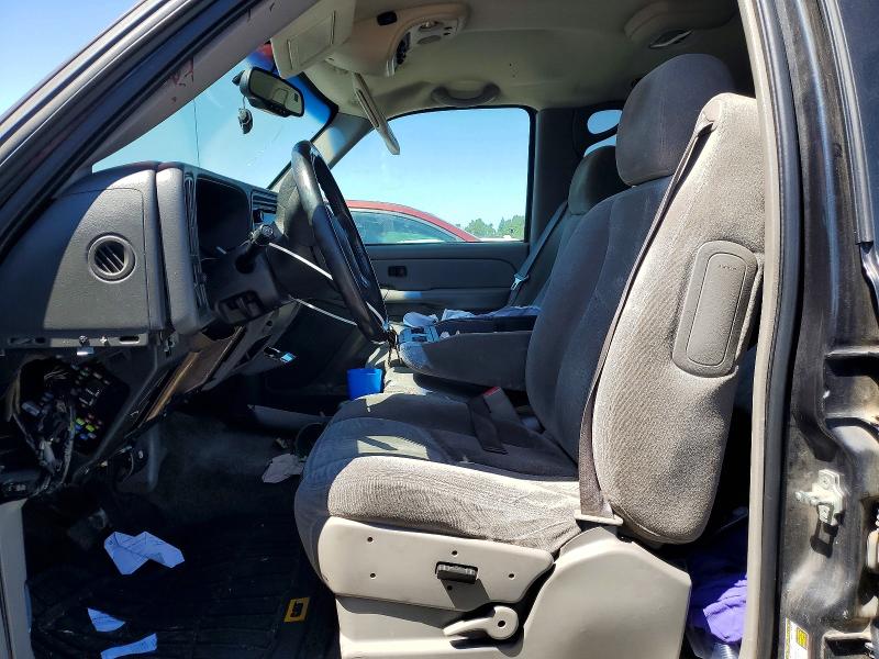 51550726 :رقم المزاد ، 3GNFK16T24G211771 vin ، 2004 Chevrolet Suburban مزاد بيع