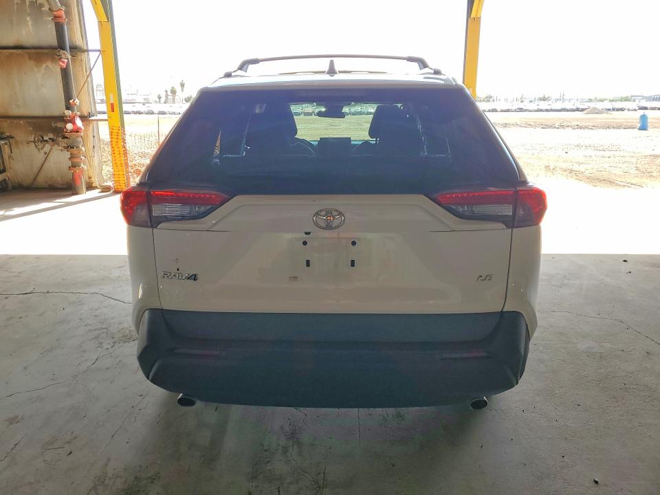 2021 Toyota Rav4 მანქანა იყიდება აუქციონზე, vin: 2T3H1RFV1MC123901, აუქციონის ნომერი: 50350116