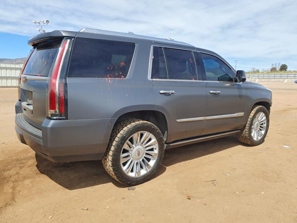 2016 Cadillac Escalade მანქანა იყიდება აუქციონზე, vin: 1GYS4DKJXGR276244, აუქციონის ნომერი: 50899336