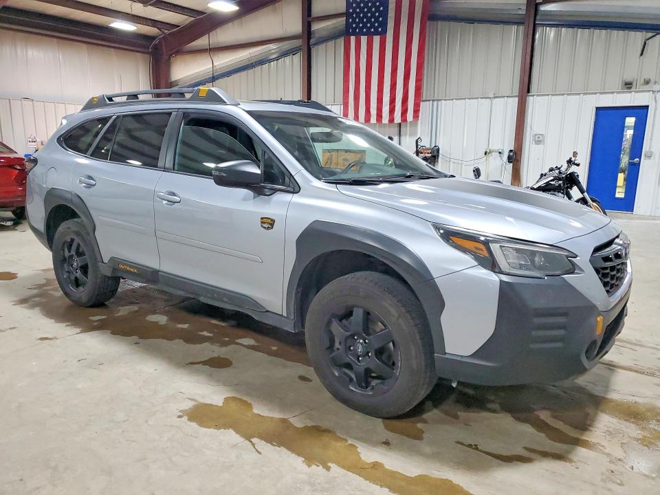 Продажа на аукционе авто 2022 Subaru Outback, vin: 4S4BTGUD1N3217614, номер лота: 49187166