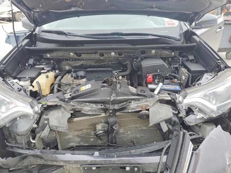 Продажа на аукционе авто 2018 Toyota Rav4, vin: JTMBFREV0JJ233145, номер лота: 48670816