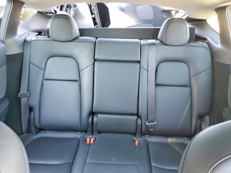 2024 Tesla Model Y მანქანა იყიდება აუქციონზე, vin: 7SAYGDEE0RA265378, აუქციონის ნომერი: 49764126