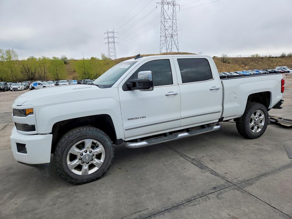 Продаж на аукціоні авто 2018 Chevrolet Silverado, vin: 1GC1KWEY5JF124263, номер лоту: 51545176