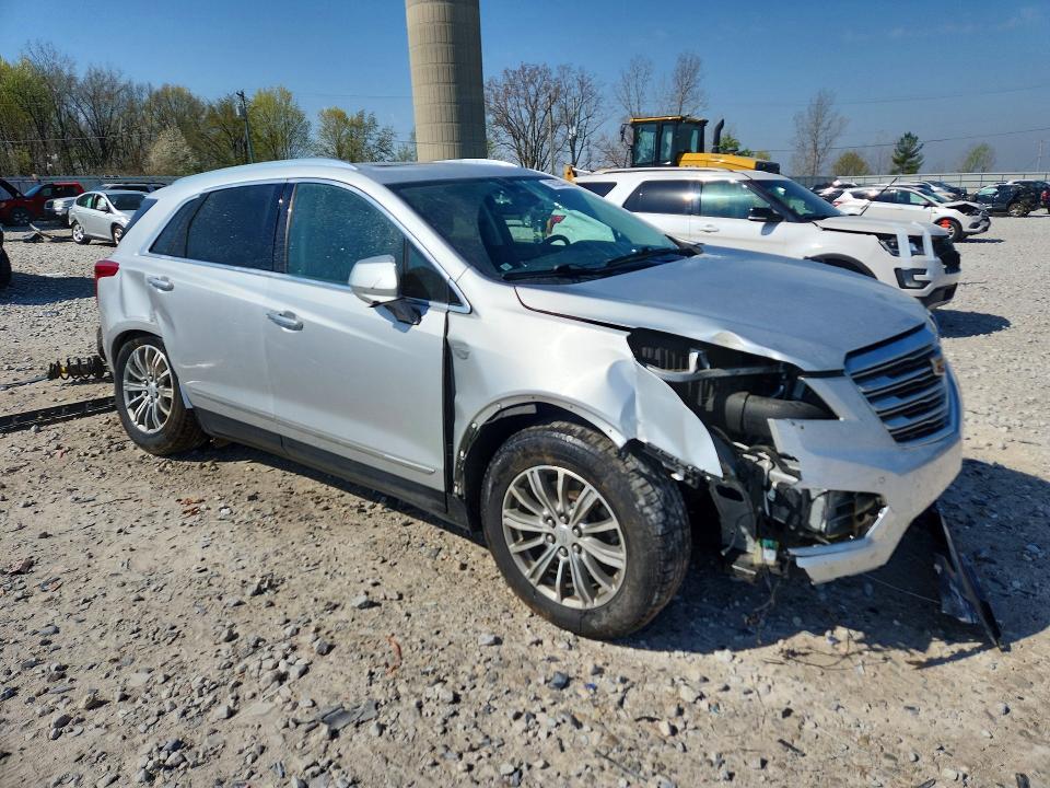 50323446 :رقم المزاد ، 1GYKNDRS5HZ226297 vin ، 2017 Cadillac Xt5 مزاد بيع