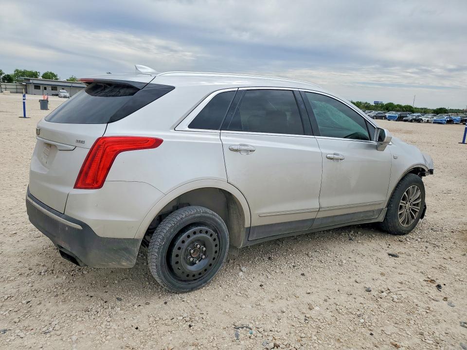 49106196 :رقم المزاد ، 1GYKNCRS4KZ244565 vin ، 2019 Cadillac Xt5 مزاد بيع