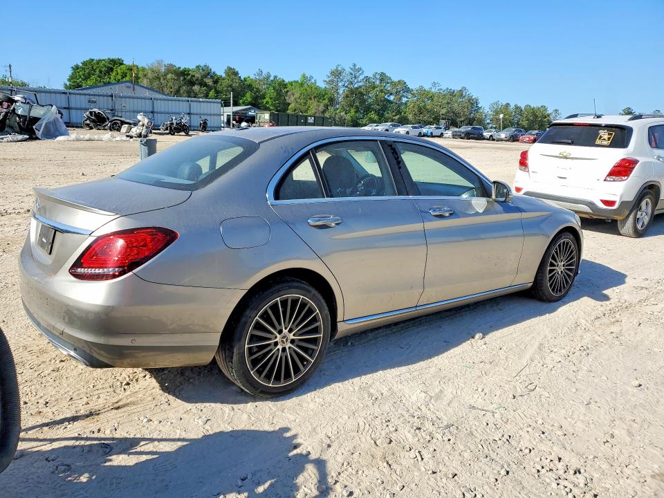 50052556 :رقم المزاد ، 55SWF8DB2LU323778 vin ، 2020 Mercedes-benz C مزاد بيع