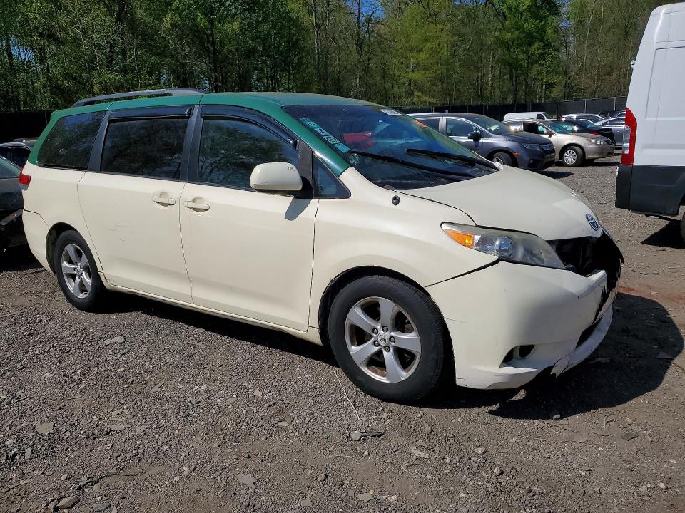 Продаж на аукціоні авто 2011 Toyota Sienna, vin: 5TDKK3DC9BS012477, номер лоту: 47779866