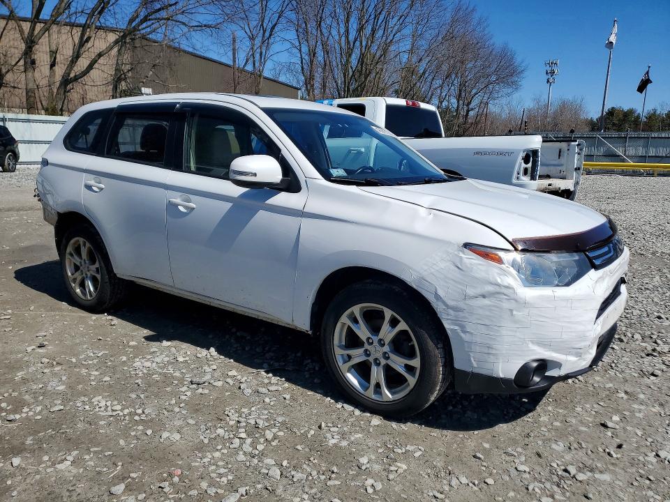 Продаж на аукціоні авто 2014 Mitsubishi Outlander, vin: JA4AD3A30EZ016408, номер лоту: 48973736