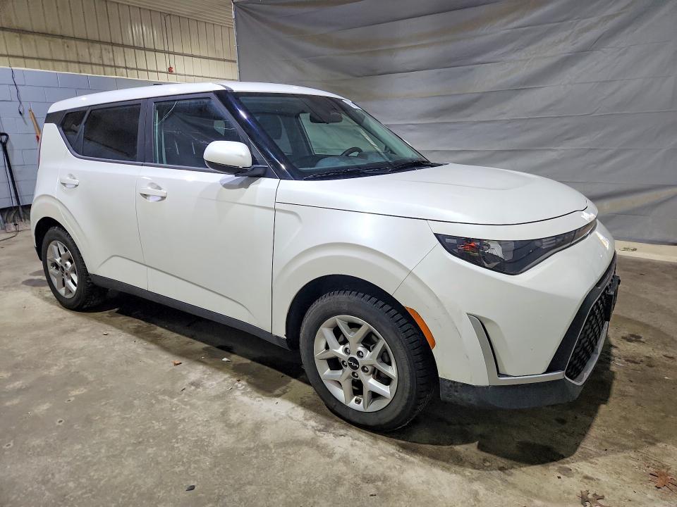 2025 Kia Soul მანქანა იყიდება აუქციონზე, vin: KNDJ23AU2S7943986, აუქციონის ნომერი: 49311596