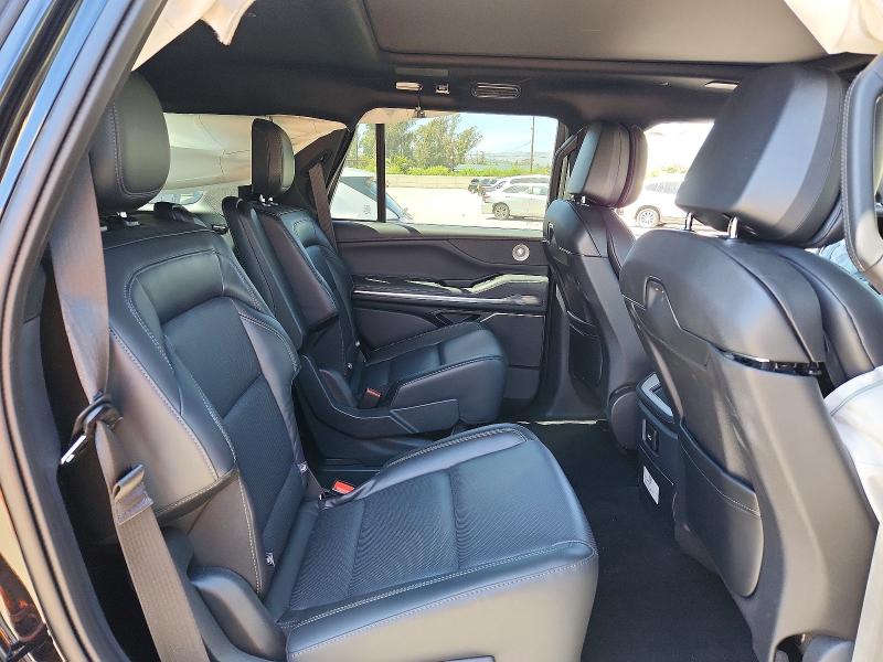 55607476 :رقم المزاد ، 5LMJJ2LG1SEL03745 vin ، 2025 Lincoln Navigator مزاد بيع