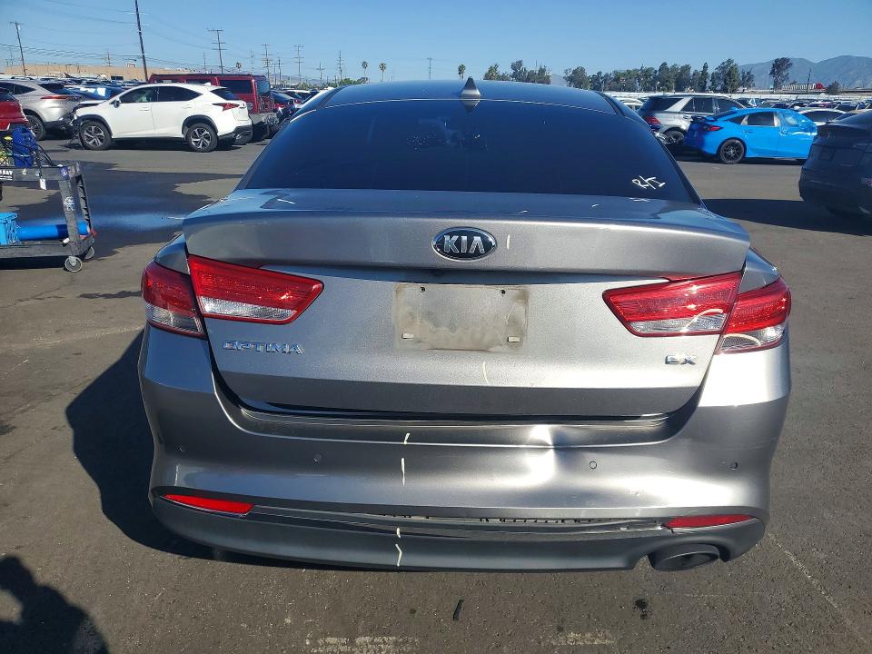 Продажа на аукционе авто 2018 Kia Optima, vin: 5XXGU4L35JG260670, номер лота: 49953566