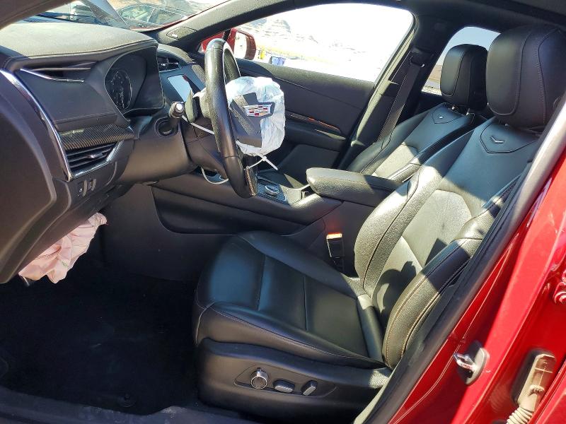 50829416 :رقم المزاد ، 1GYFZER49KF103608 vin ، 2019 Cadillac Xt4 مزاد بيع