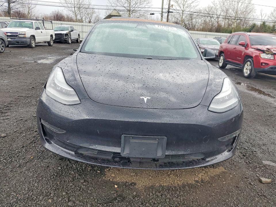 Продаж на аукціоні авто 2018 Tesla Model 3, vin: 5YJ3E1EB2JF071816, номер лоту: 47776816