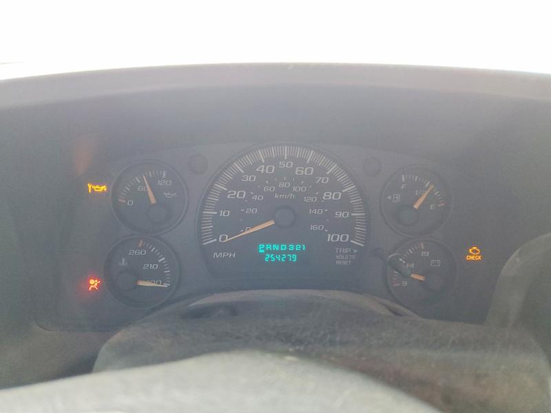 48660426 :رقم المزاد ، 1GTHG352361142548 vin ، 2006 Gmc Savana مزاد بيع