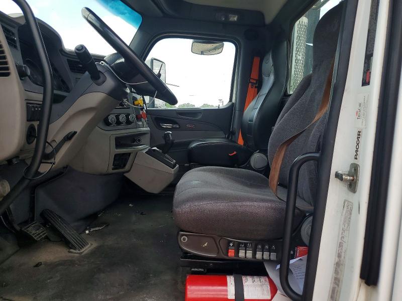 Продажа на аукционе авто 2016 Peterbilt 579, vin: 1XPBA48XXGD354432, номер лота: 50615956