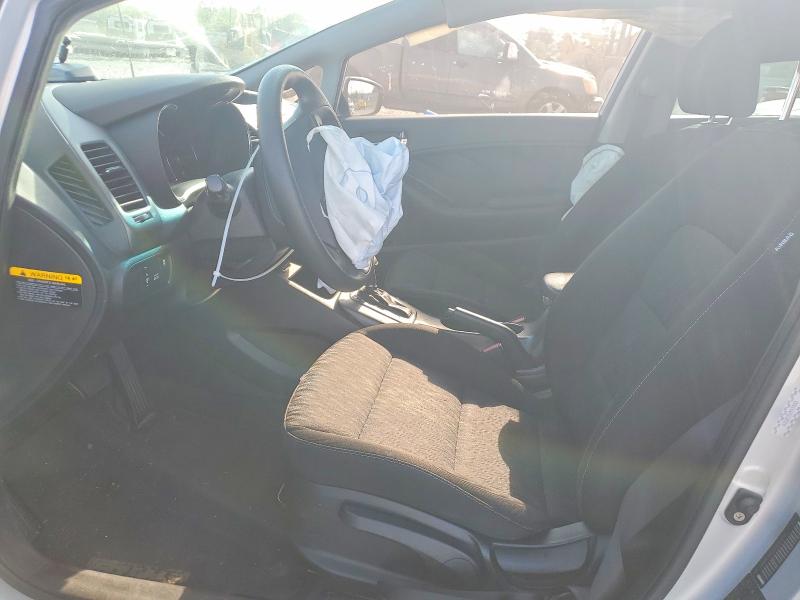 49226216 :رقم المزاد ، KNAFK4A69G5589008 vin ، 2016 Kia Forte مزاد بيع