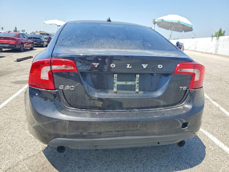 51684186 :رقم المزاد ، YV1622FS1C2048876 vin ، 2012 Volvo S60 مزاد بيع