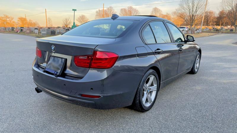 49169326 :رقم المزاد ، WBA3B5C57DF596364 vin ، 2013 Bmw 328 مزاد بيع