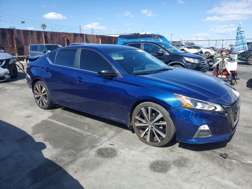Продажа на аукционе авто 2020 Nissan Altima, vin: 1N4BL4CV0LN308264, номер лота: 51192346