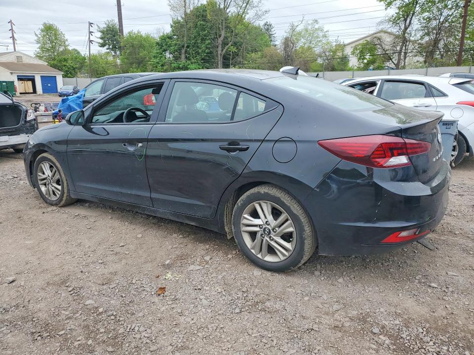 51139956 :رقم المزاد ، 5NPD84LFXKH403569 vin ، 2019 Hyundai Elantra مزاد بيع