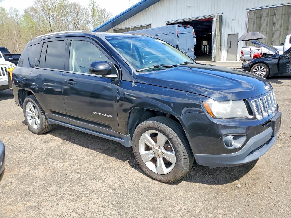 50283236 :رقم المزاد ، 1C4NJDEB7ED730802 vin ، 2014 Jeep Compass مزاد بيع
