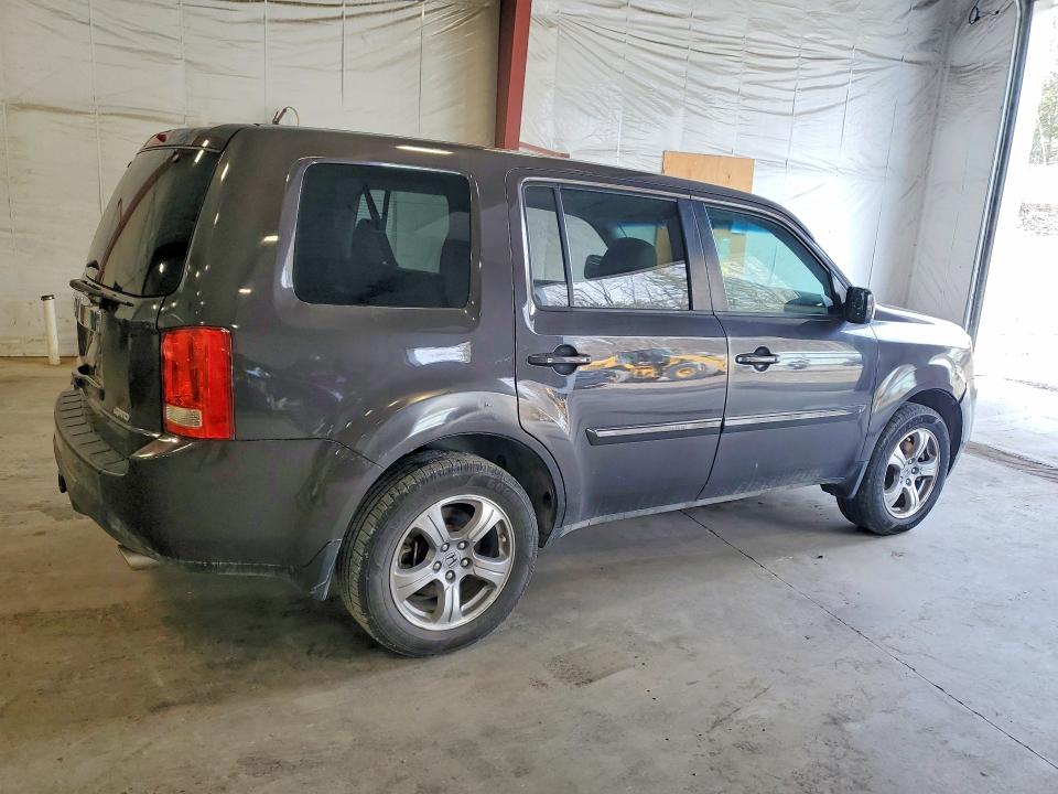 49999376 :رقم المزاد ، 5FNYF4H54EB031088 vin ، 2014 Honda Pilot مزاد بيع