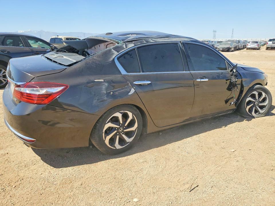 51299286 :رقم المزاد ، 1HGCR3F87HA004149 vin ، 2017 Honda Accord مزاد بيع
