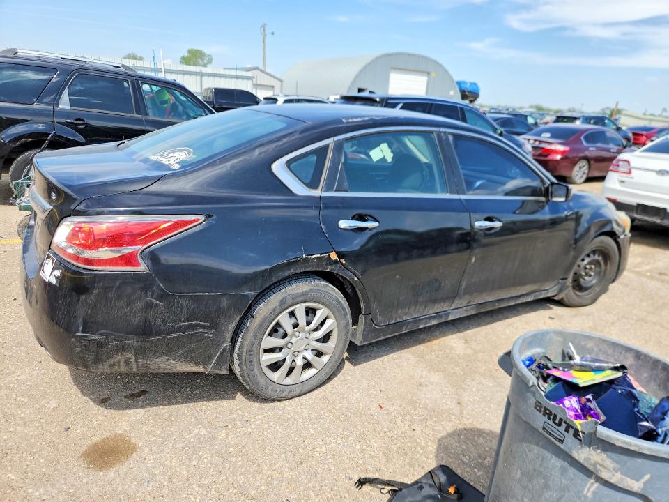 2015 N Altima მანქანა იყიდება აუქციონზე, vin: 1N4AL3AP2FC184928, აუქციონის ნომერი: 48979006