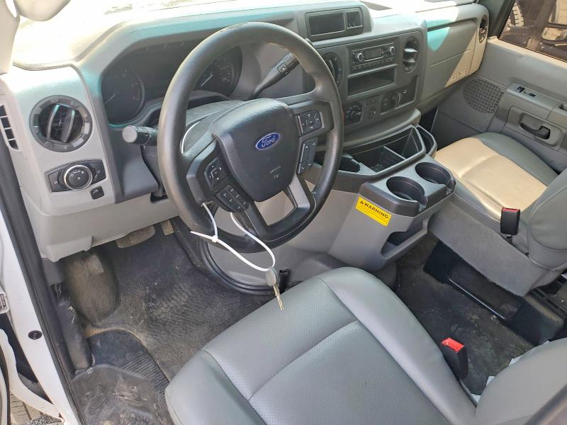 48711636 :رقم المزاد ، 1FDWE3FN1NDC09940 vin ، 2022 Ford Econoline مزاد بيع