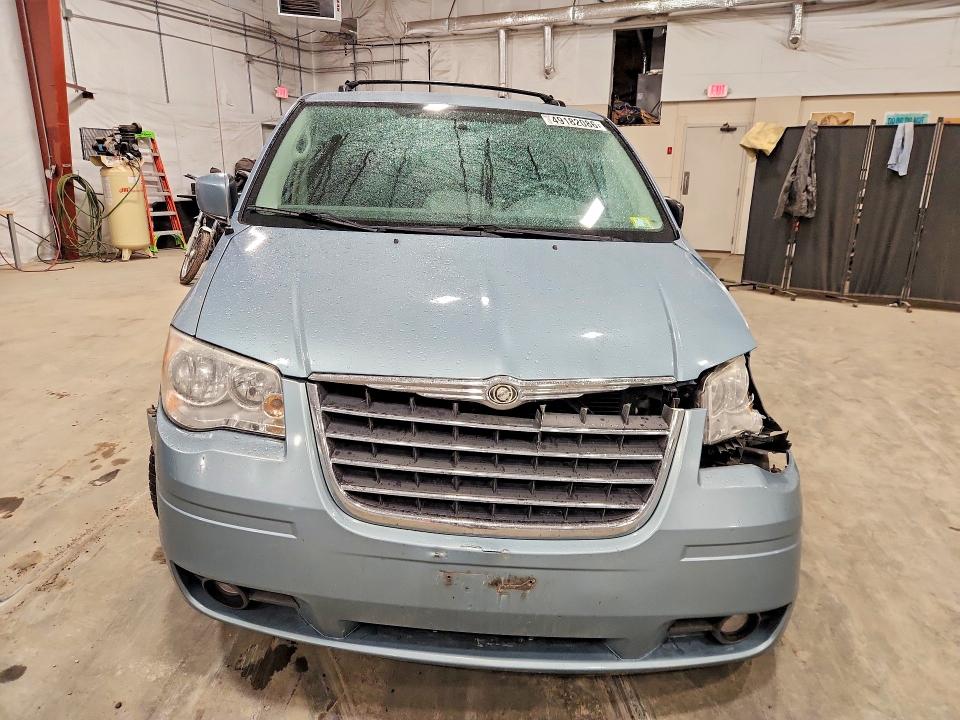Продажа на аукционе авто 2010 Chrysler Town & Country, vin: 2A4RR5D10AR284633, номер лота: 49182086