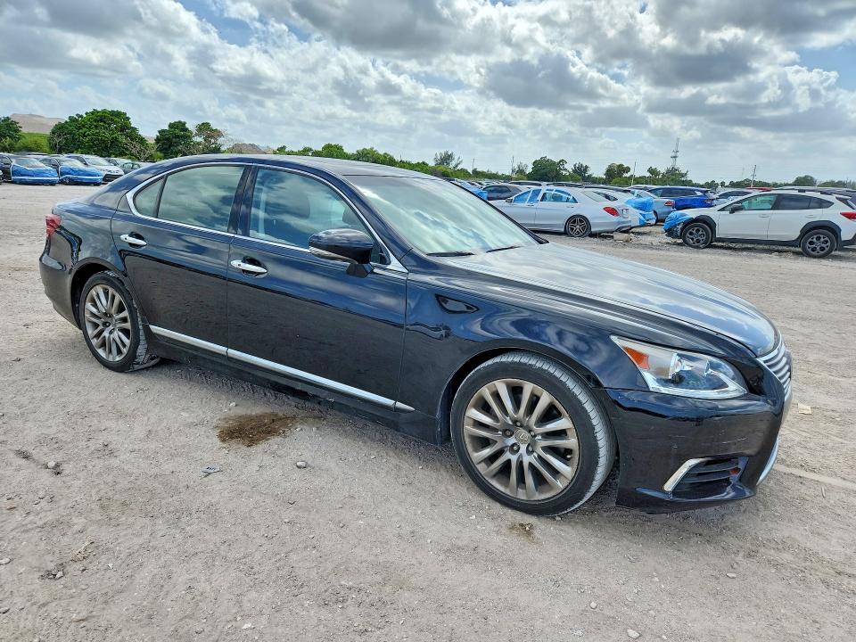 49821446 :رقم المزاد ، JTHBL5EF1H5144664 vin ، 2017 Lexus Ls مزاد بيع