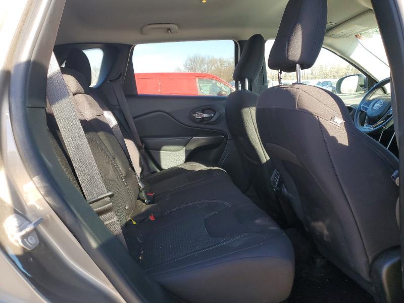 Продаж на аукціоні авто 2019 Jeep Cherokee, vin: 1C4PJMCB4KD104390, номер лоту: 49075586