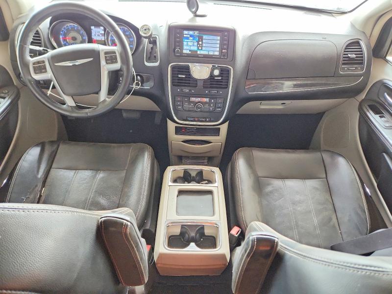 50179426 :رقم المزاد ، 2C4RC1BG7DR743460 vin ، 2013 Chrysler Town & Country مزاد بيع