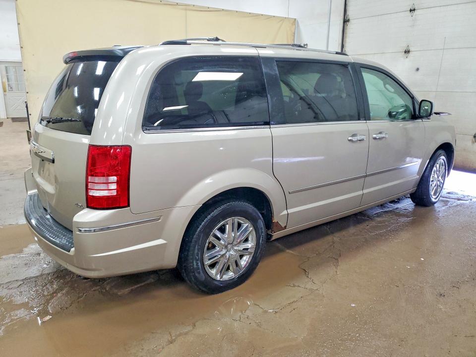 Auction sale of the 2008 Chrysler Town & Country, vin: 2A8HR64X88R820310, lot number: 49880586