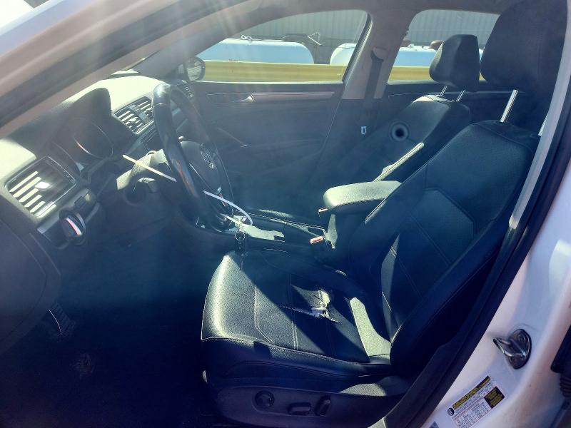 51098106 :رقم المزاد ، 1VWAA7A31JC032312 vin ، 2018 Volkswagen Passat مزاد بيع