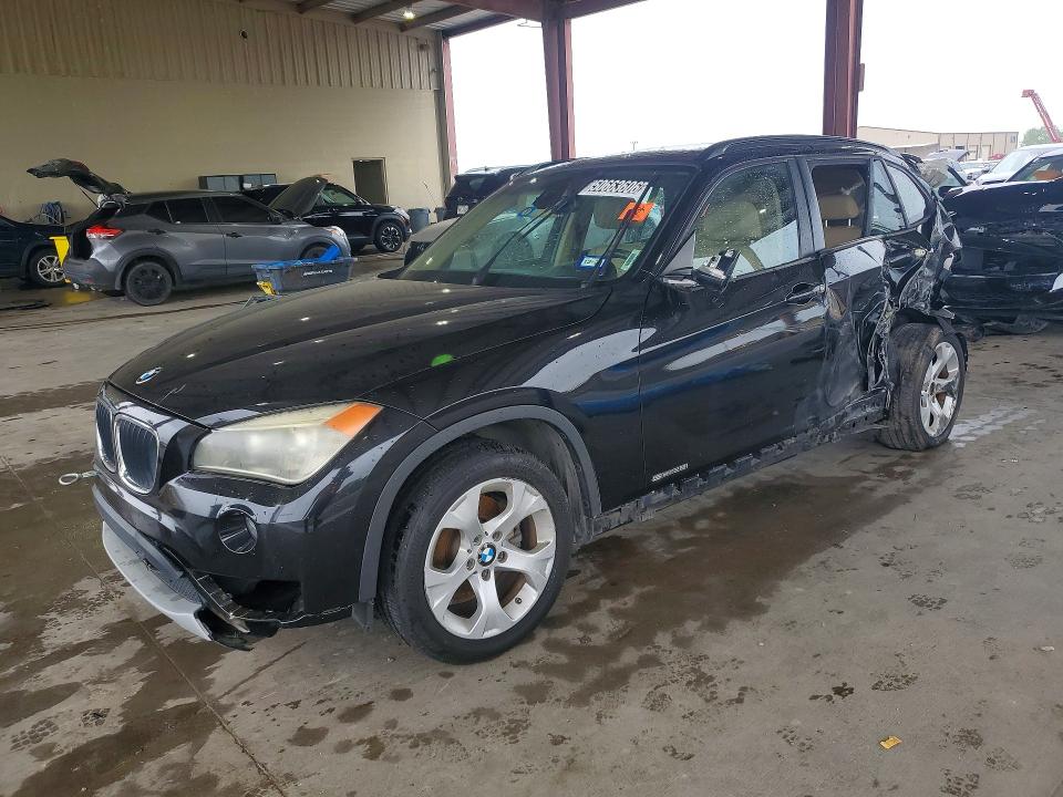 50663606 :رقم المزاد ، WBAVM1C55EVW48254 vin ، 2014 Bmw X1 مزاد بيع