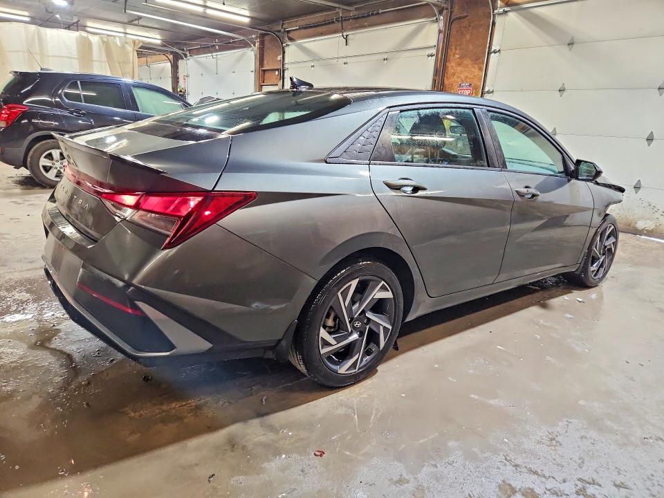 50715226 :رقم المزاد ، KMHLM4DG9SU006631 vin ، 2025 Hyundai Elantra مزاد بيع