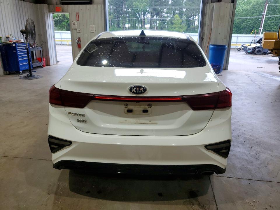 2021 Kia Forte მანქანა იყიდება აუქციონზე, vin: 3KPF24AD5ME326113, აუქციონის ნომერი: 50817816