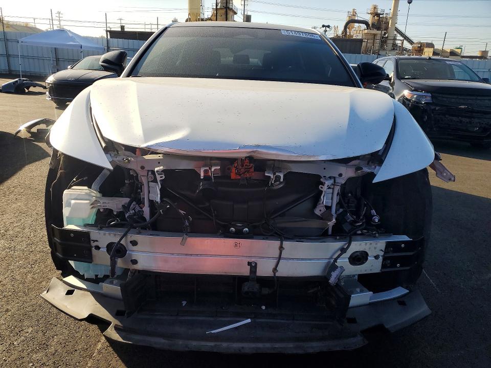 51497896 :رقم المزاد ، JTJABABB2RA004381 vin ، 2024 Lexus Rz مزاد بيع