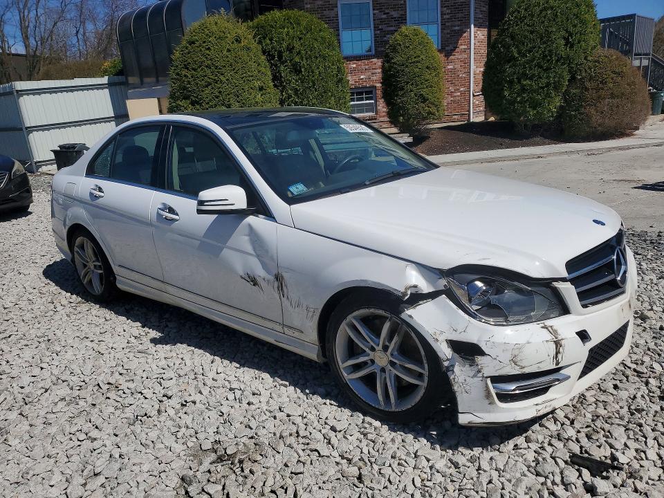 50549526 :رقم المزاد ، WDDGF8AB5EA966542 vin ، 2014 Mercedes-benz C مزاد بيع