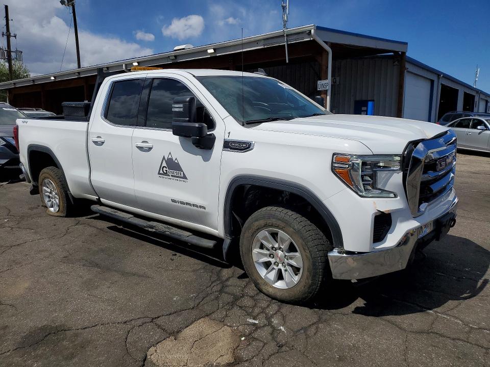 49379456 :رقم المزاد ، 1GTR9BED1MZ314682 vin ، 2021 Gmc Sierra مزاد بيع